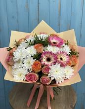 Букет цветов из:  Розы, Герберы и Хризантемы в Кавалерово