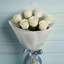 Букет 7 Белых роз Эдлесс Лав в Кавалерово