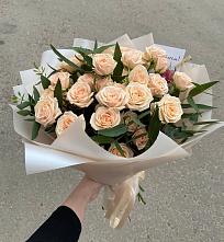 Букет Кремовые розы Латте в Кавалерово
