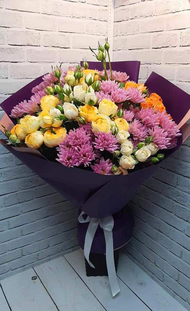 Букет цветов из: Хризантемы и Розы в Кавалерово