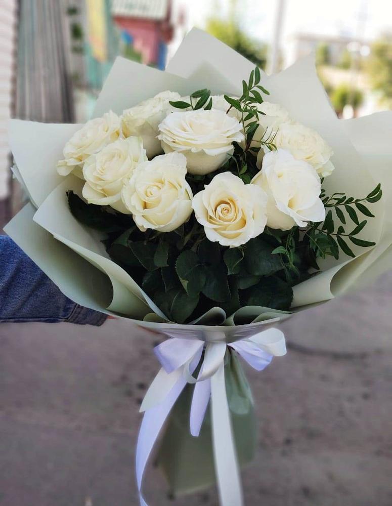 Букет Белые розы Проуд в Кавалерово
