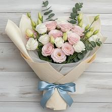 Букет цветов из:  Лизиантусы в Кавалерово