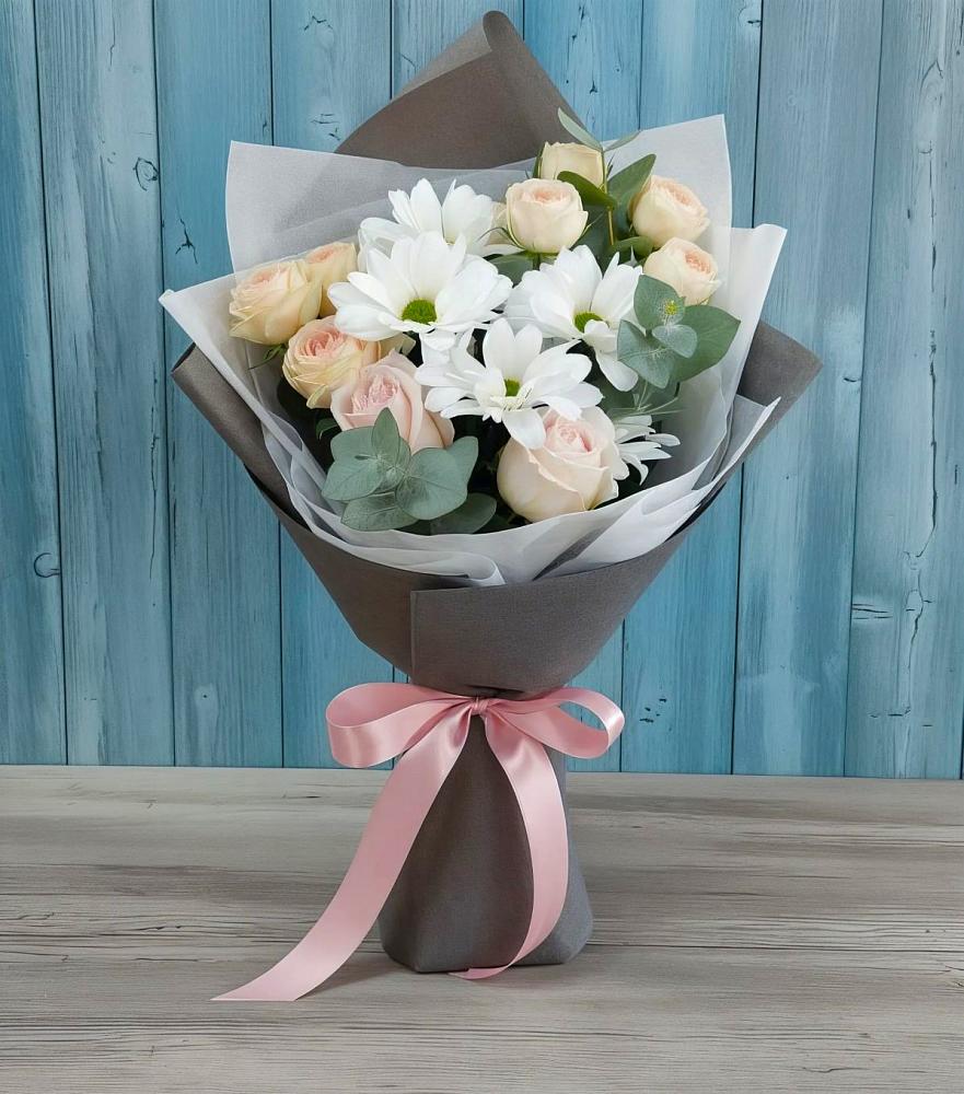 Букет цветов из: Хризантемы и Розы в Кавалерово