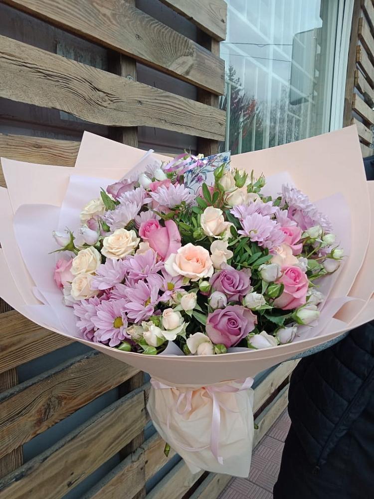 Букет цветов из: Розы и Хризантемы в Кавалерово