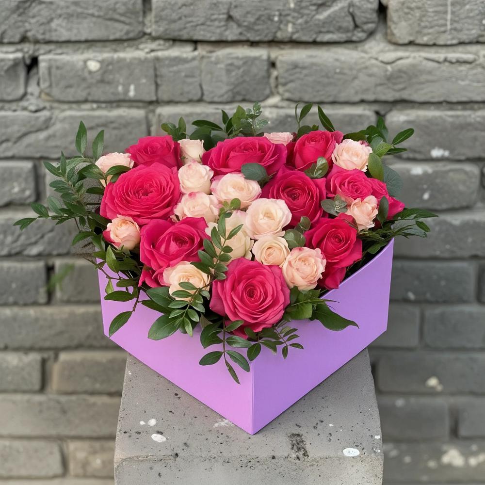 Цветочная композиция из Розы в коробке в Кавалерово