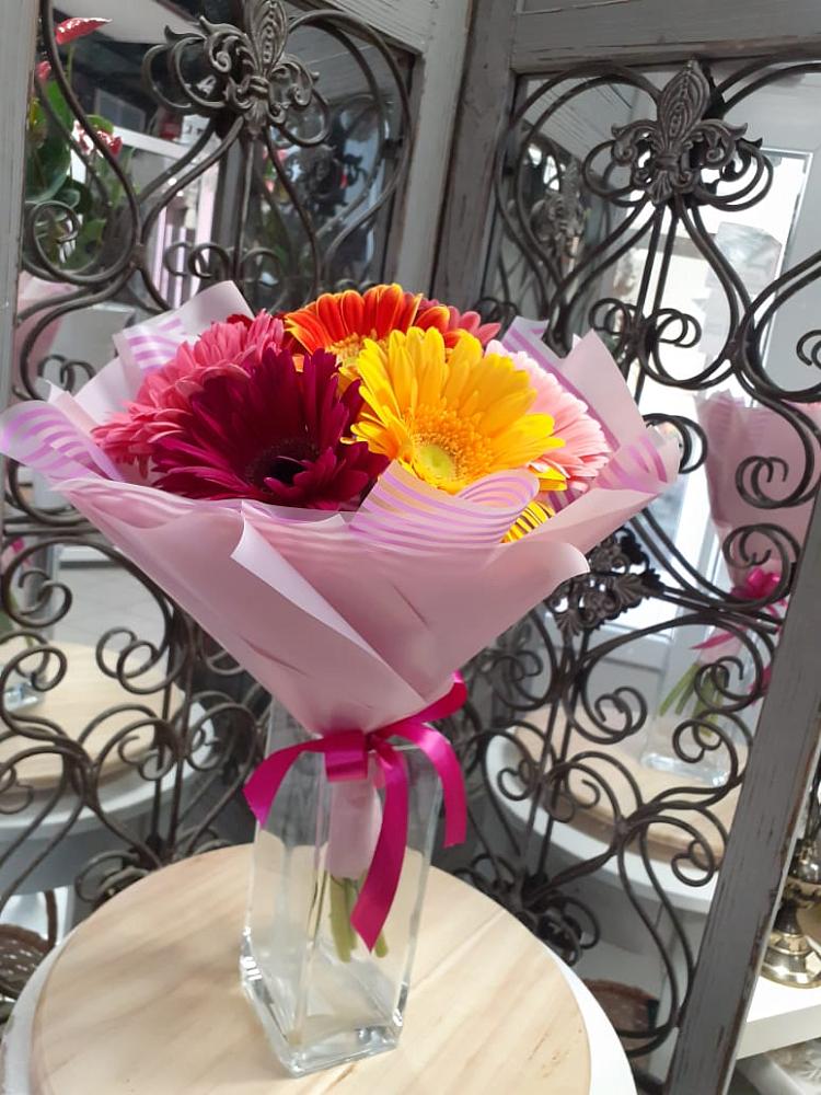 Букет цветов из: Герберы в Кавалерово