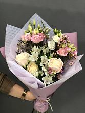 Букет цветов из:  Альстромерии, Розы и Лизиантусы #REPLACE_PRED# Кавалерово