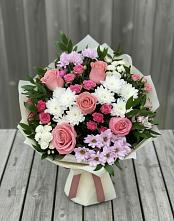 Букет цветов из:  Альстромерии, Гвоздики, Розы и Хризантемы #REPLACE_PRED# Кавалерово